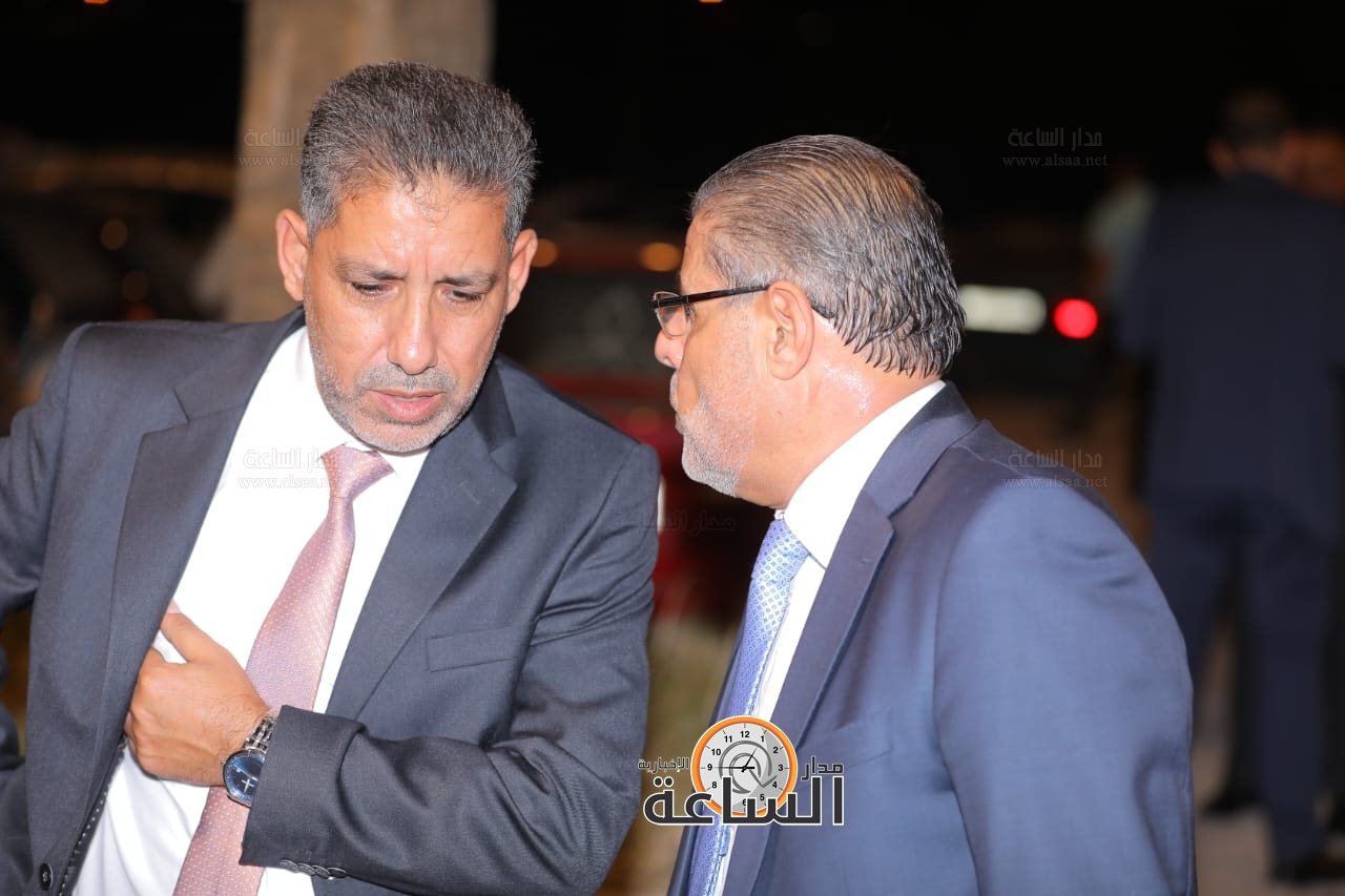 Madar Al-Saa Images 0.8652971210083003