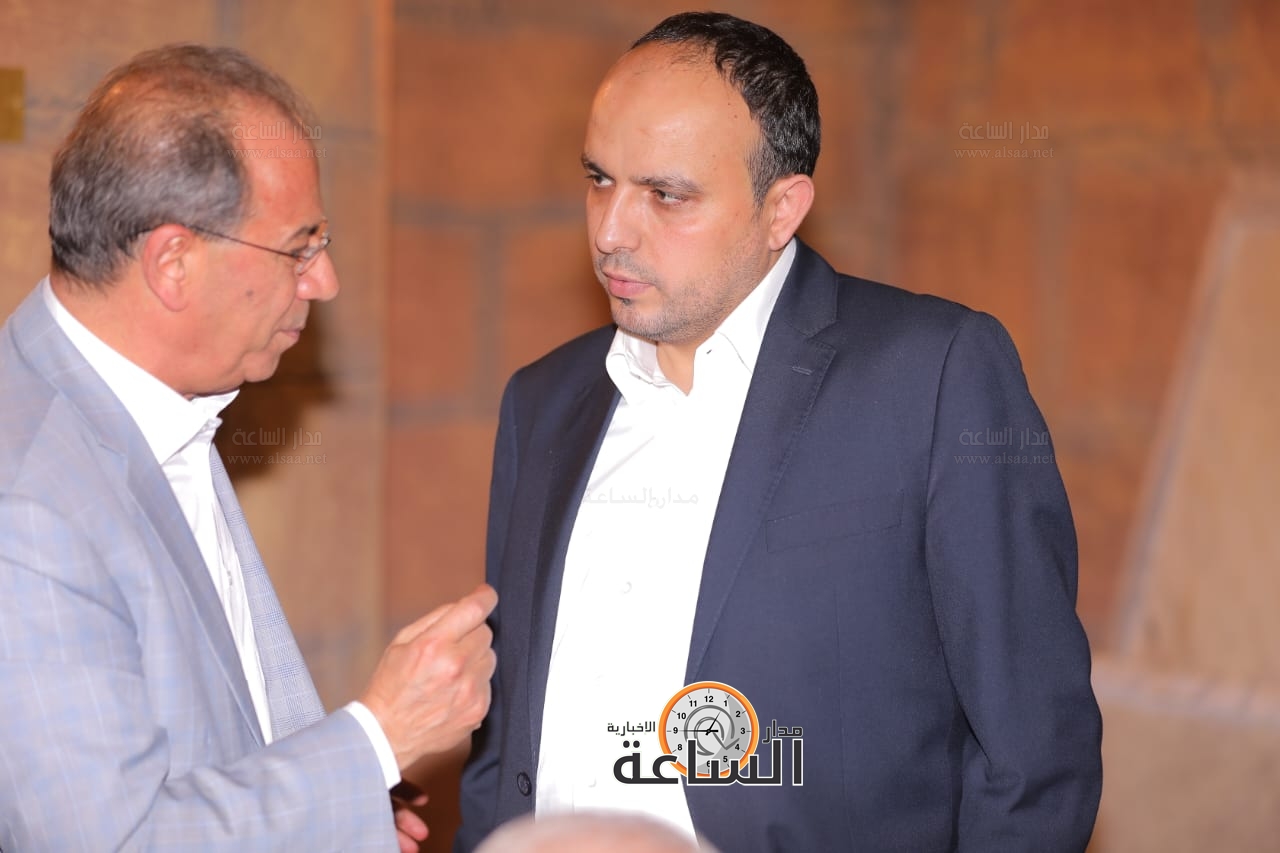 Madar Al-Saa Images 0.8879680021539327