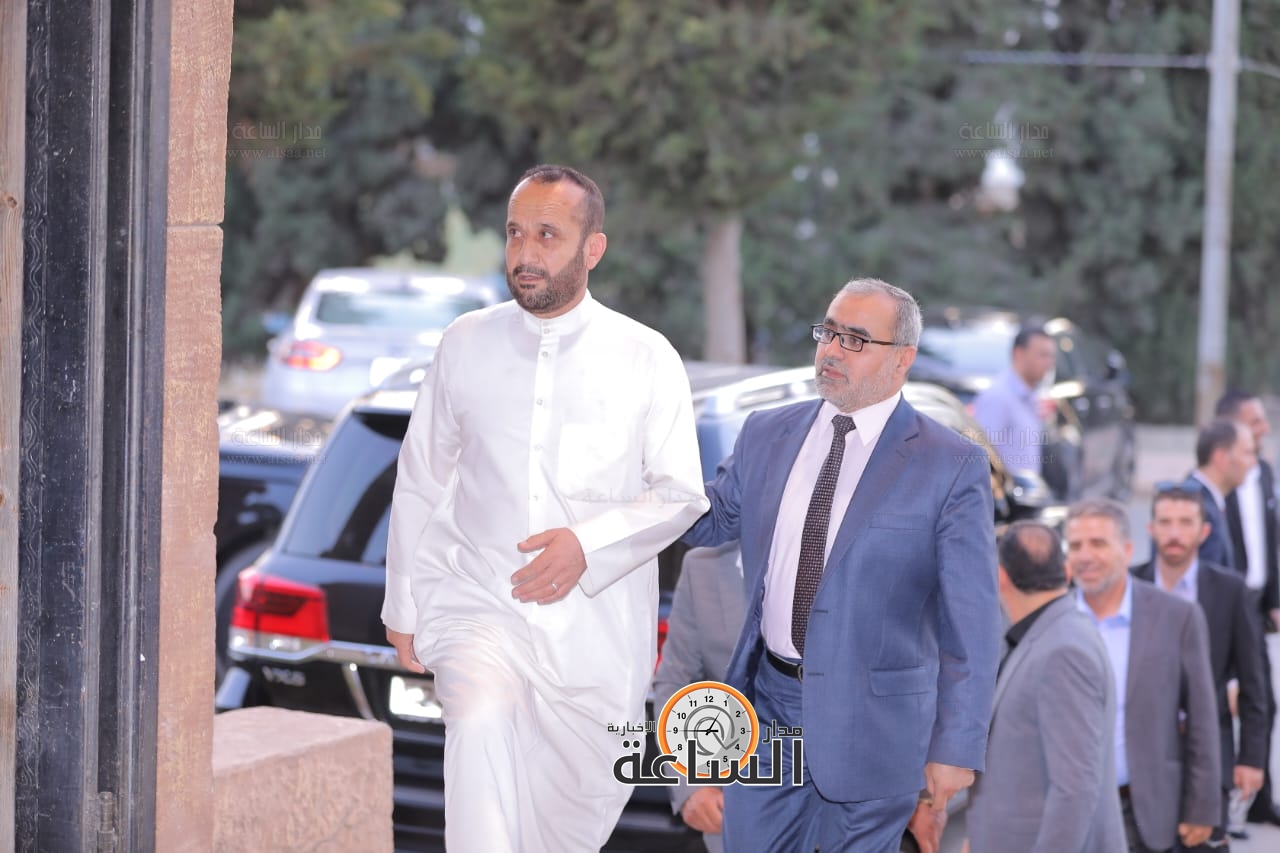 Madar Al-Saa Images 0.6941535632129676