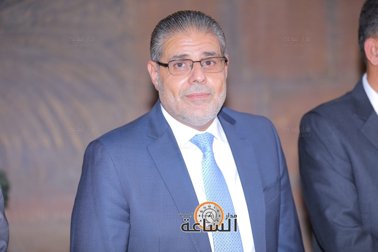 Madar Al-Saa Images 0.2335789232887231