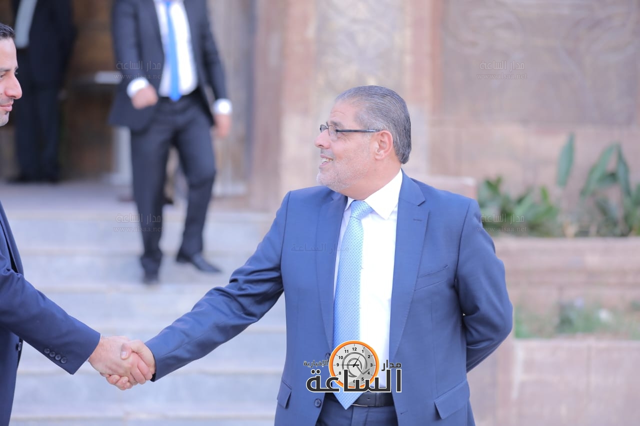 Madar Al-Saa Images 0.9672274655466255