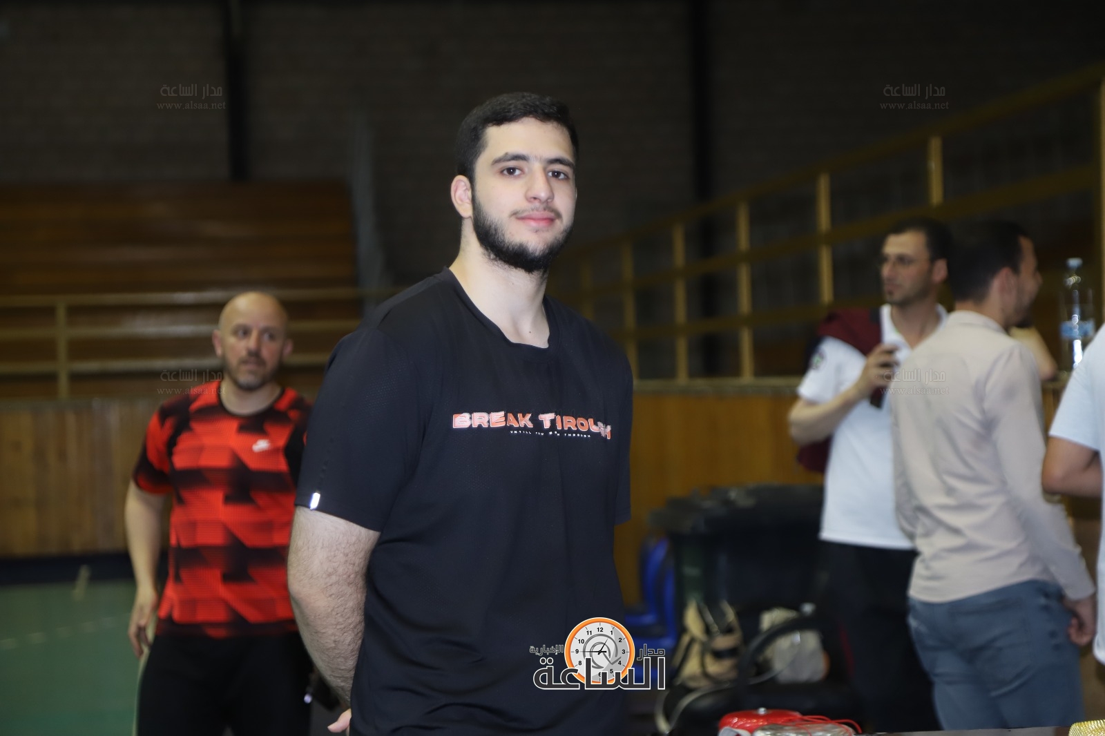 Madar Al-Saa Images 0.8460734436600382