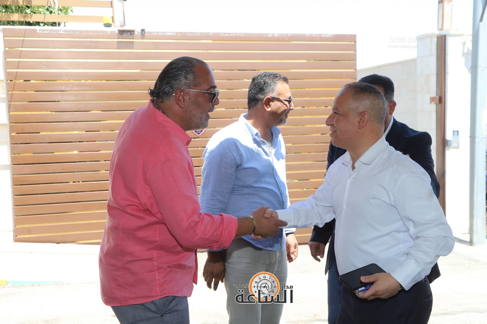 Madar Al-Saa Images 0.9974349670429524