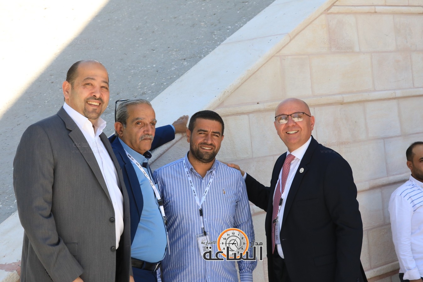 Madar Al-Saa Images 0.9018461768468744