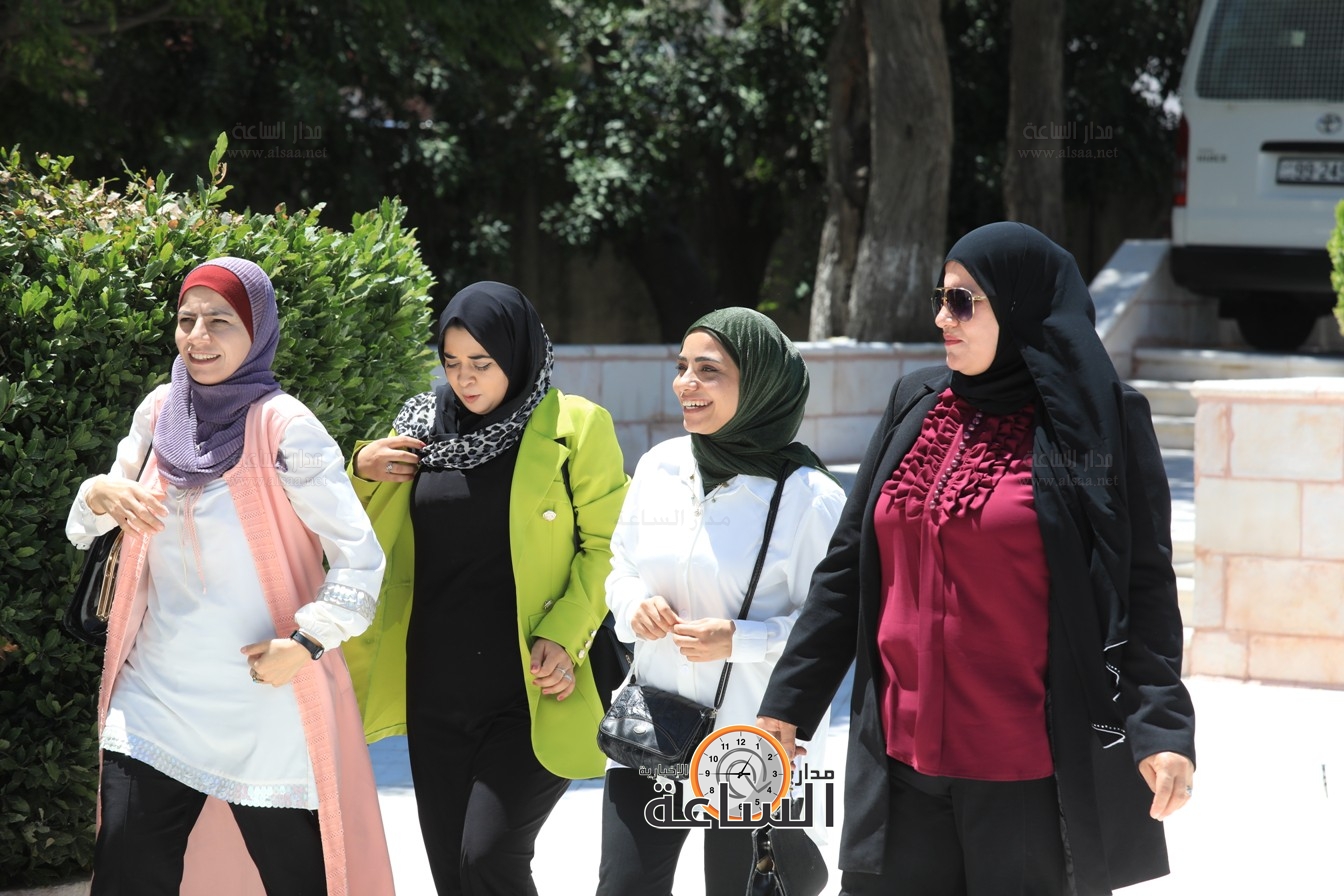 Madar Al-Saa Images 0.9614194518273038