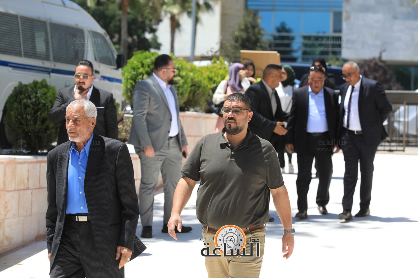 Madar Al-Saa Images 0.6295546027970611