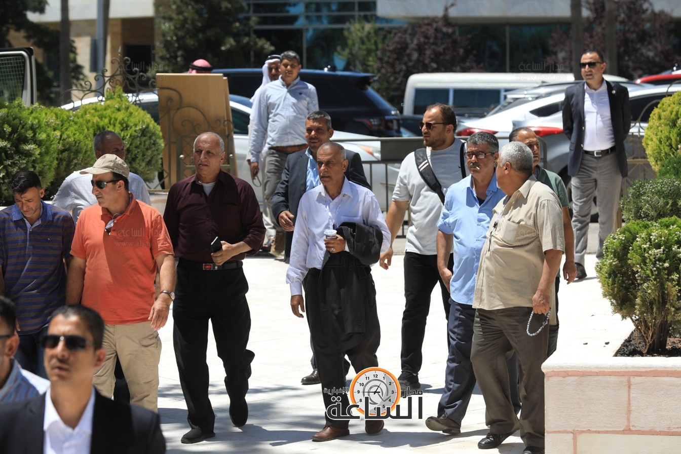 Madar Al-Saa Images 0.5747406266321826