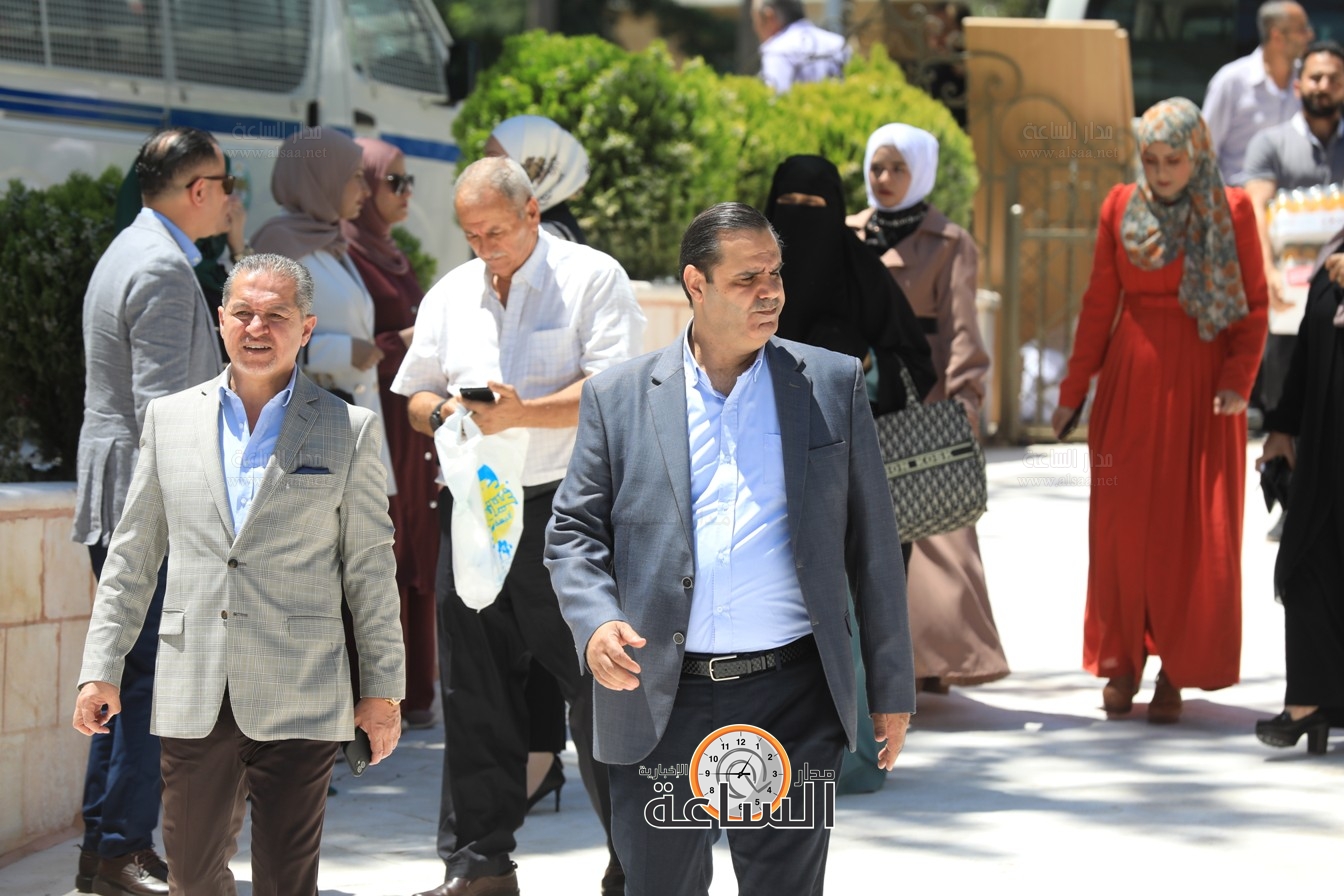 Madar Al-Saa Images 0.3827927008722585