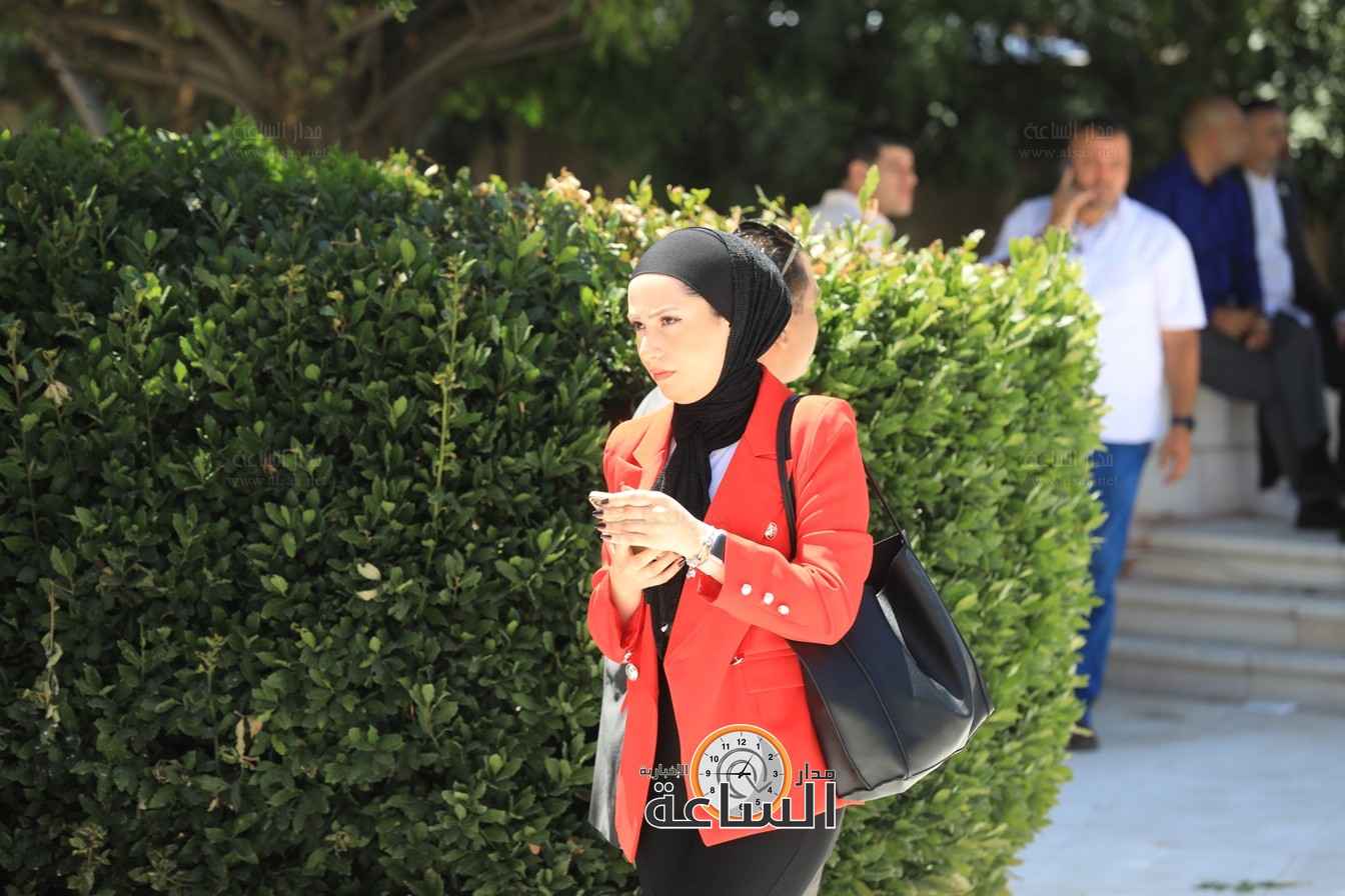 Madar Al-Saa Images 0.23908627524415693