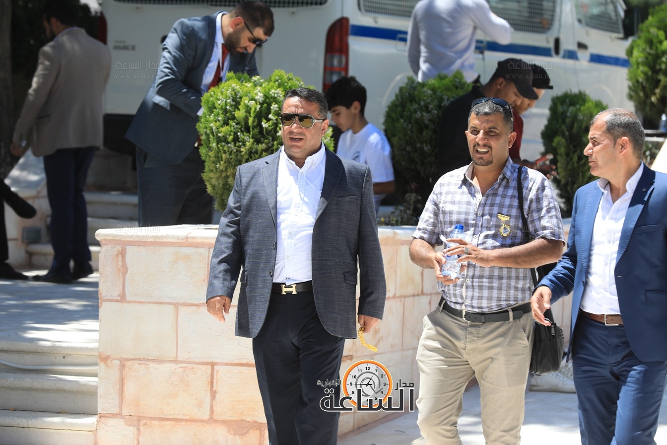 Madar Al-Saa Images 0.07003453835372575