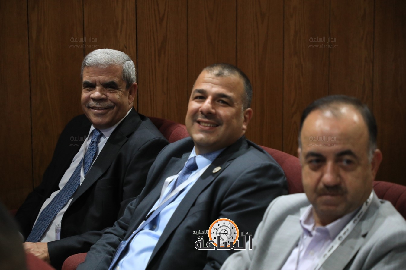 Madar Al-Saa Images 0.764639567859619