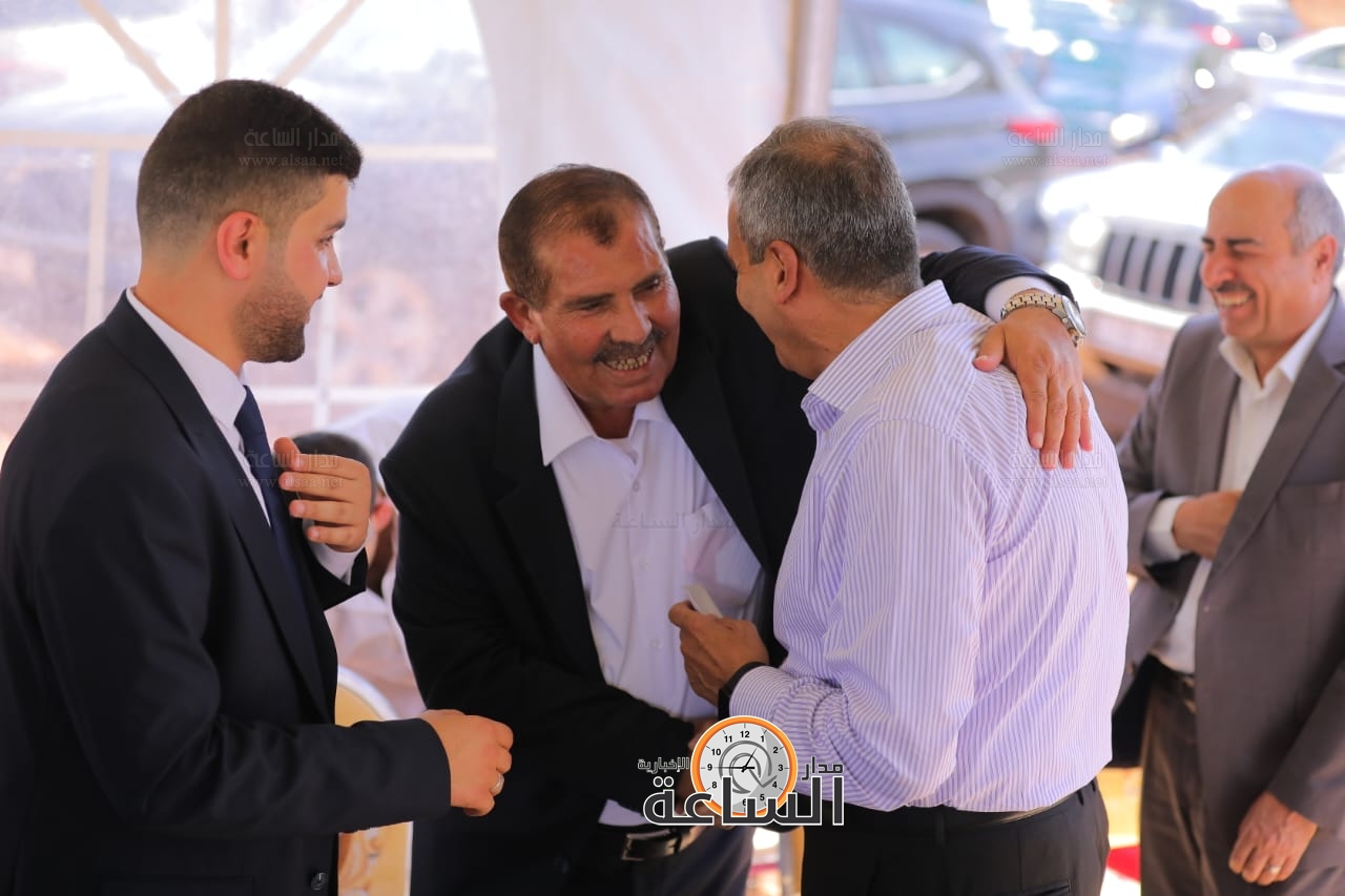 Madar Al-Saa Images 0.37287568729205267