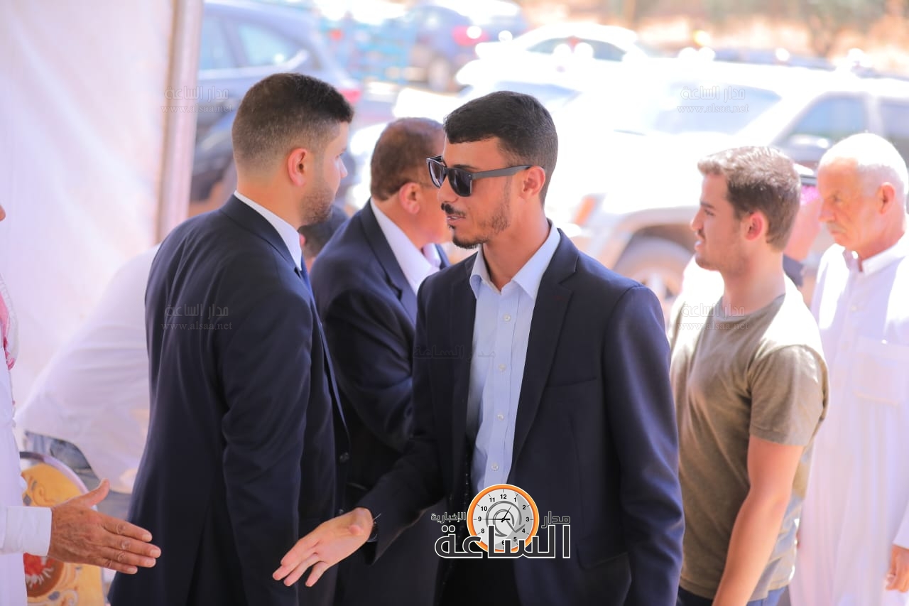 Madar Al-Saa Images 0.03794257919760824