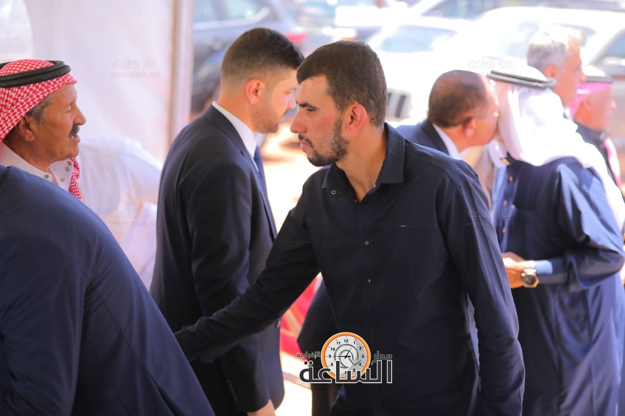 Madar Al-Saa Images 0.41274833814597156