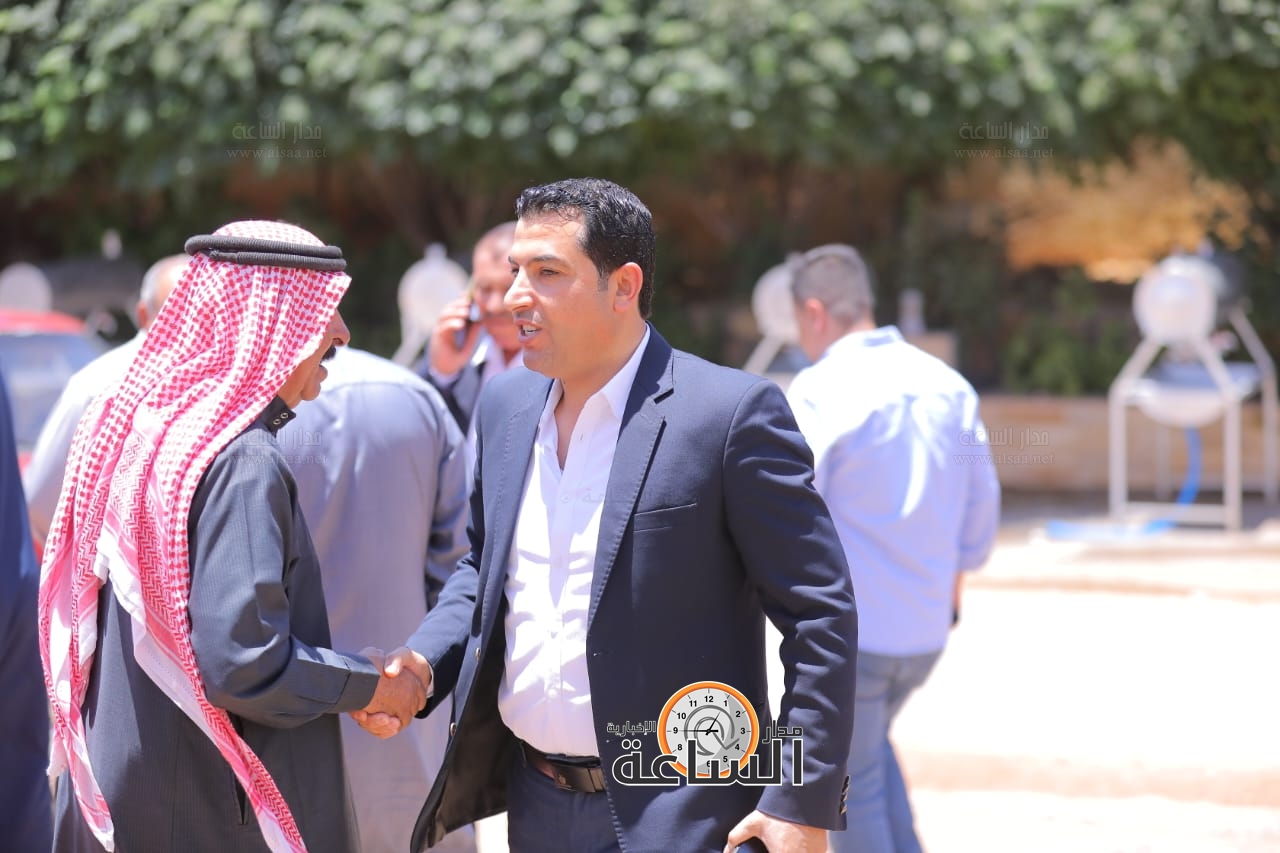 Madar Al-Saa Images 0.41736480147752375