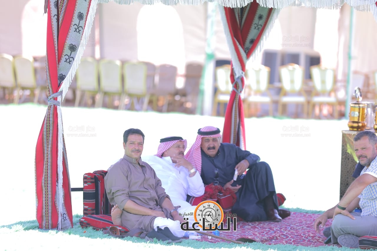 Madar Al-Saa Images 0.07372412970298536