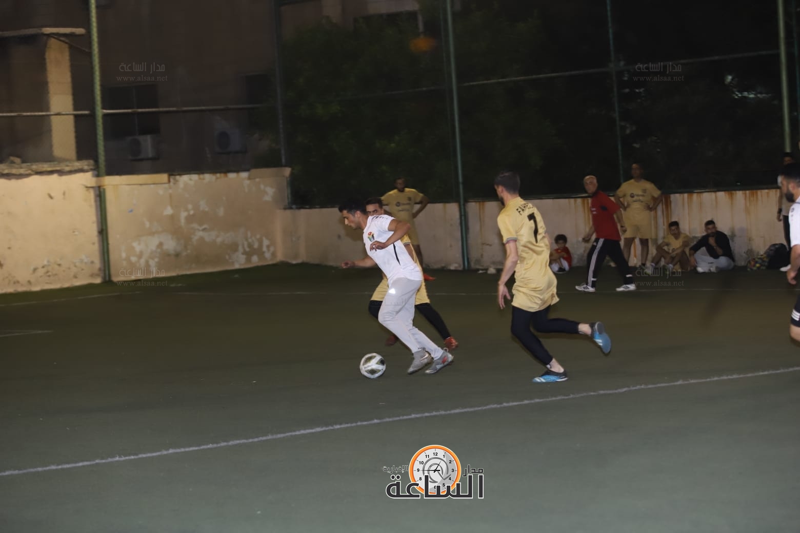 Madar Al-Saa Images 0.8468265920843778