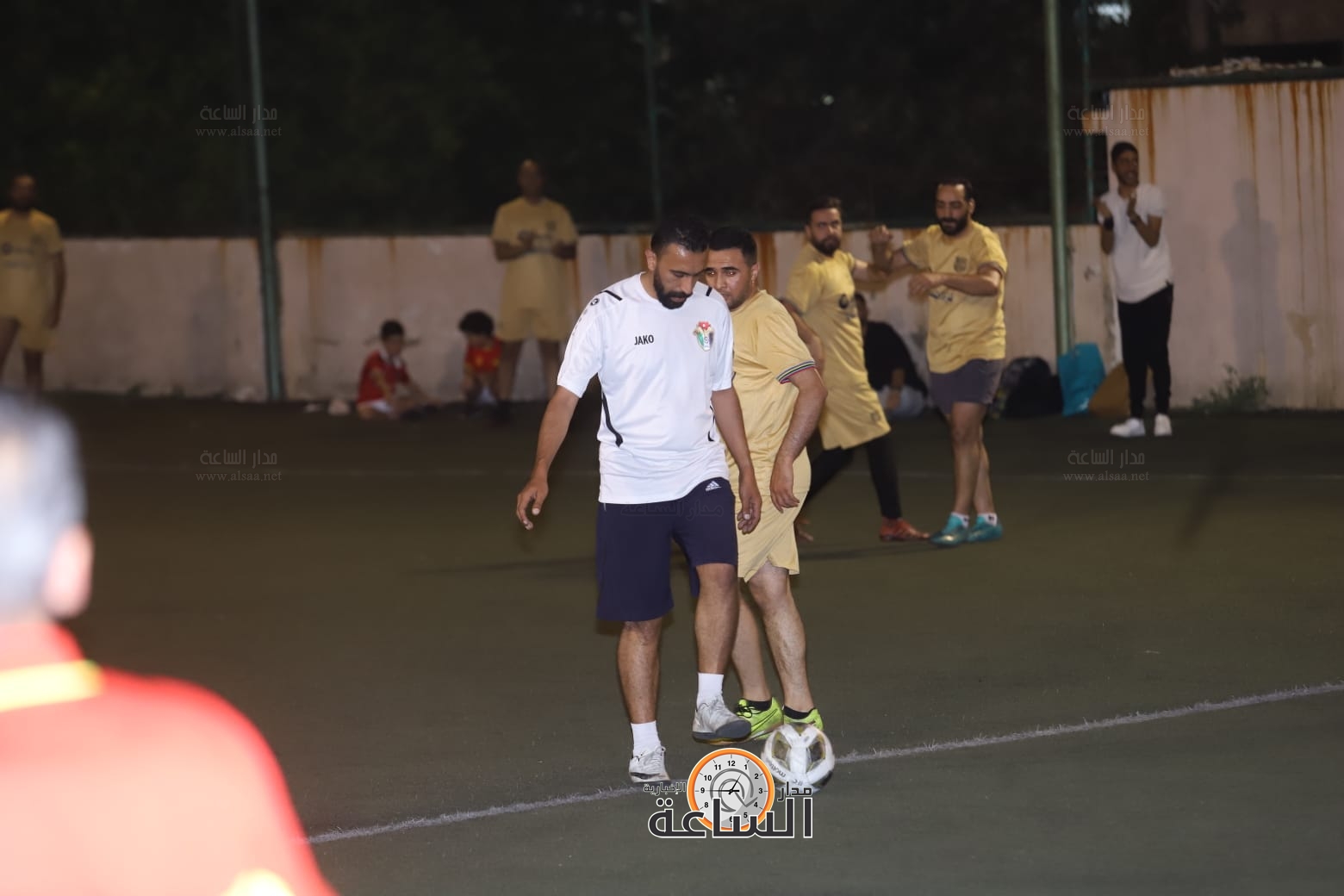 Madar Al-Saa Images 0.0856338633005318