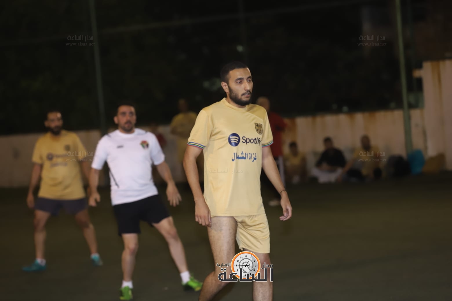 Madar Al-Saa Images 0.6012329970607602