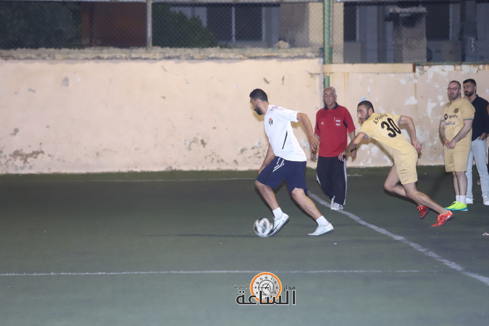 Madar Al-Saa Images 0.40803599046510863