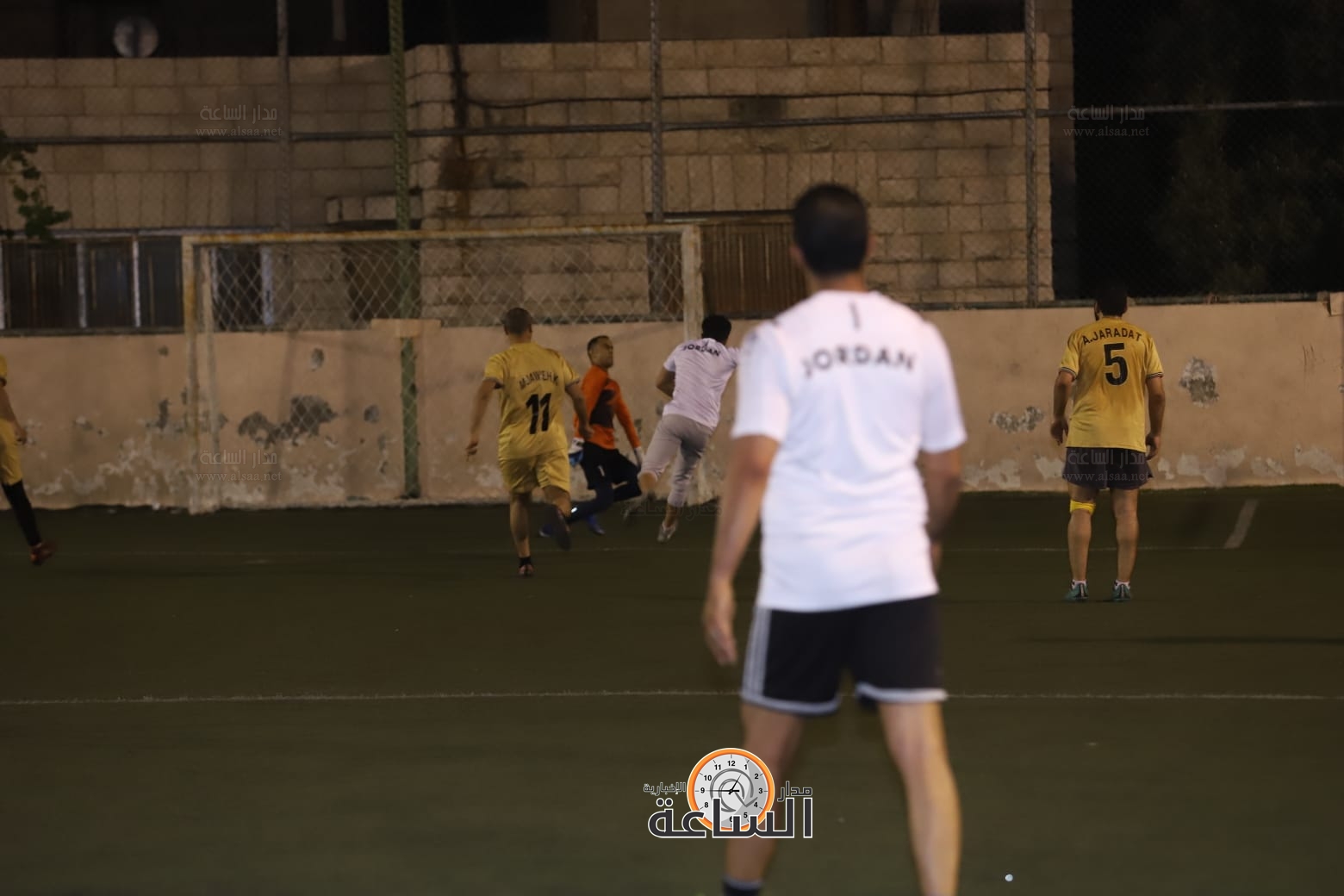 Madar Al-Saa Images 0.43493069933688744