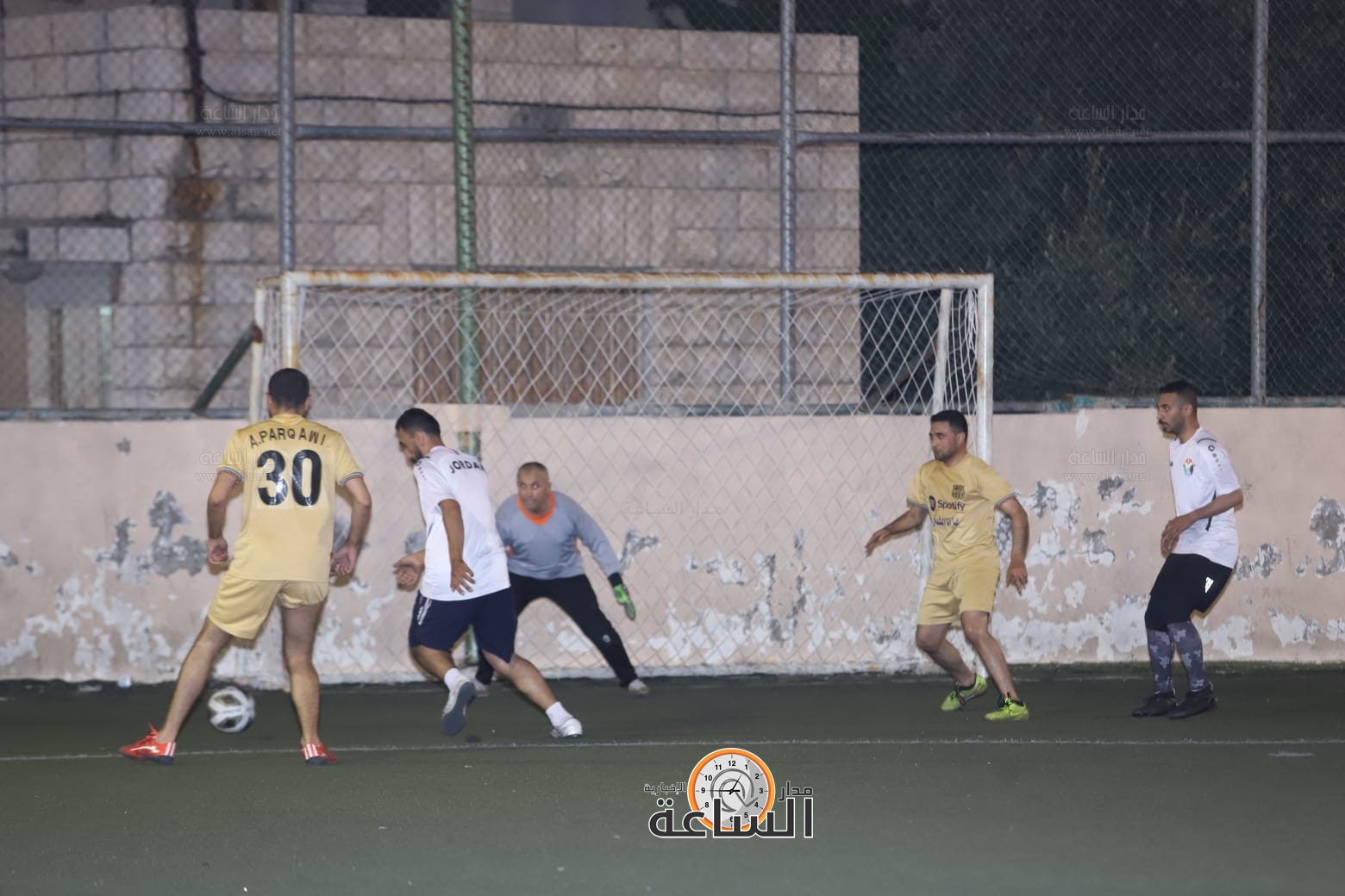 Madar Al-Saa Images 0.06509106967523659