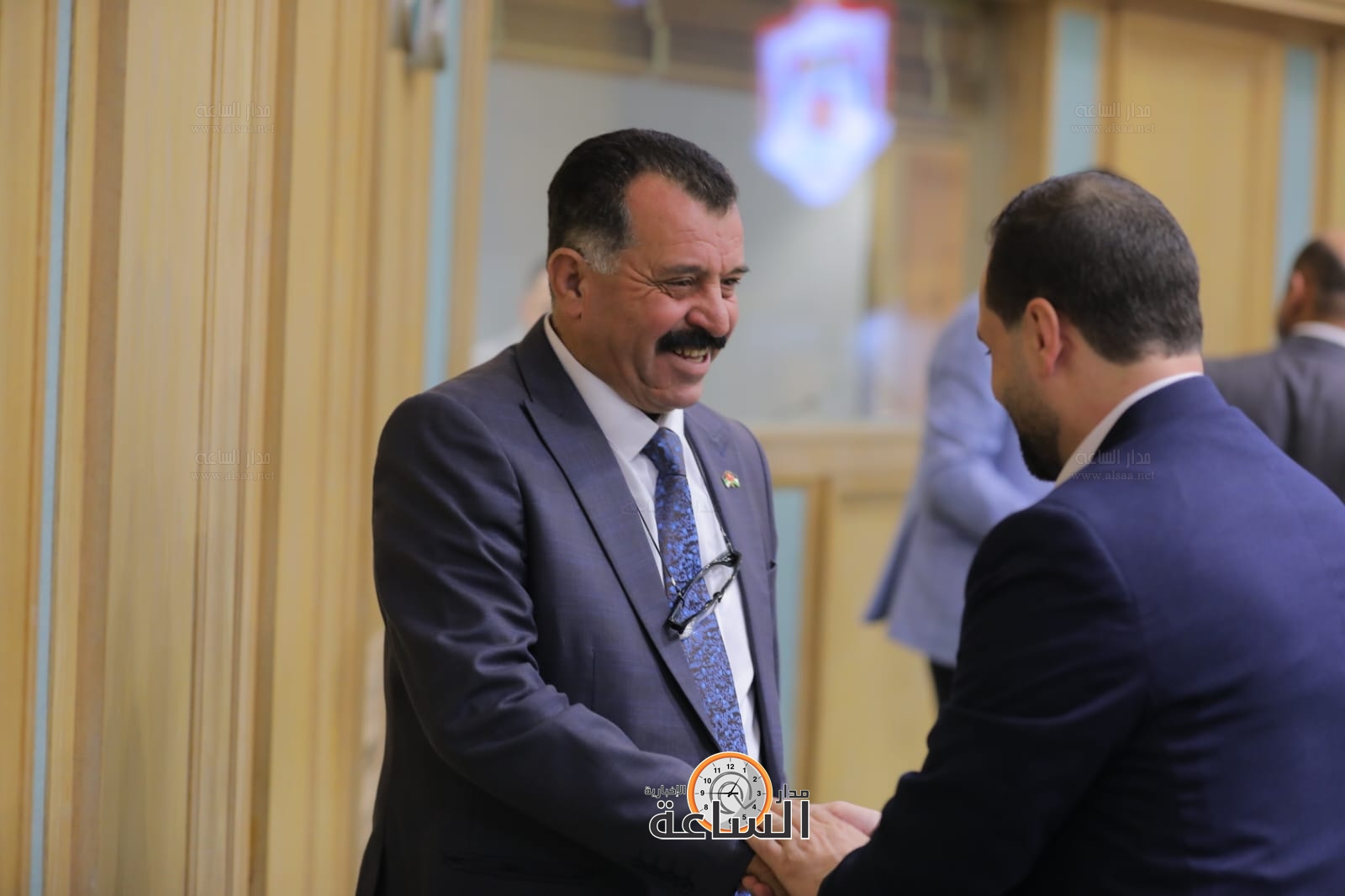 Madar Al-Saa Images 0.564752776553362