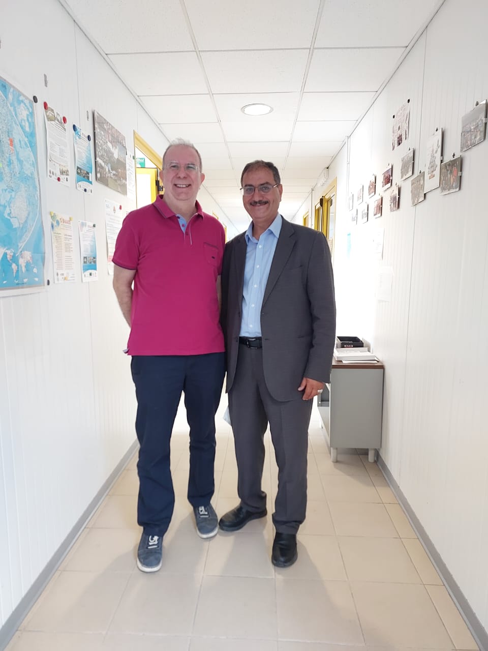 Madar Al-Saa Images 0.18974098286096885