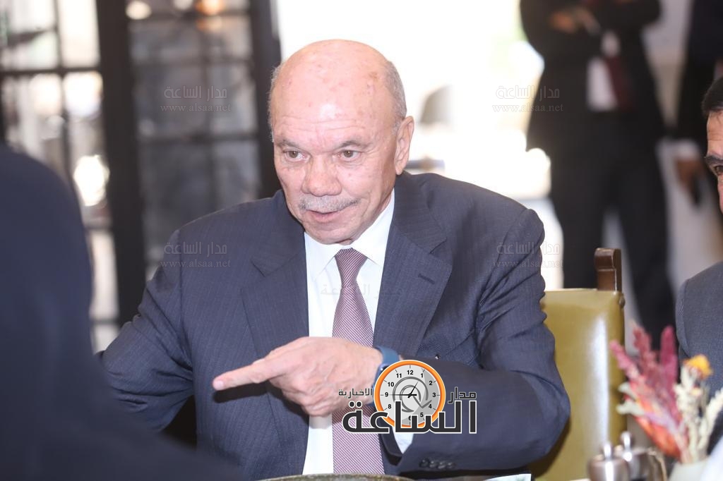 Madar Al-Saa Images 0.09568555189448147