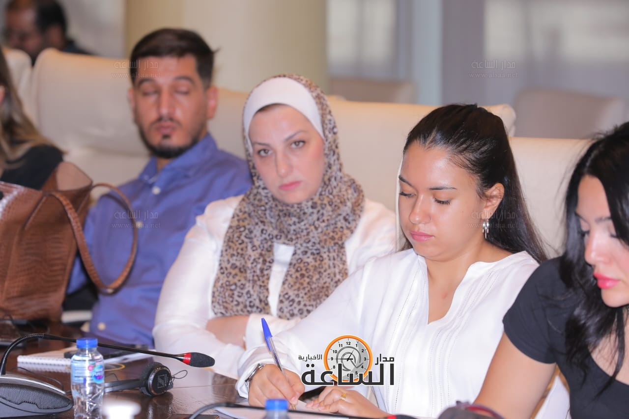 Madar Al-Saa Images 0.03233072951214577