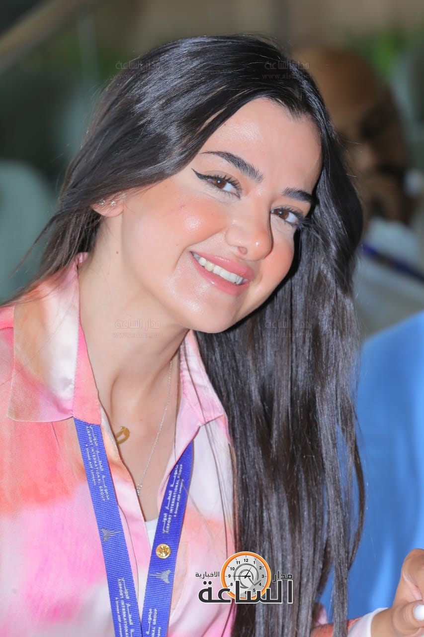 Madar Al-Saa Images 0.7787034374392023