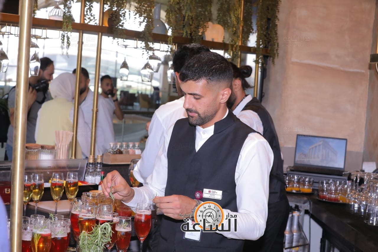 Madar Al-Saa Images 0.3564191327095121