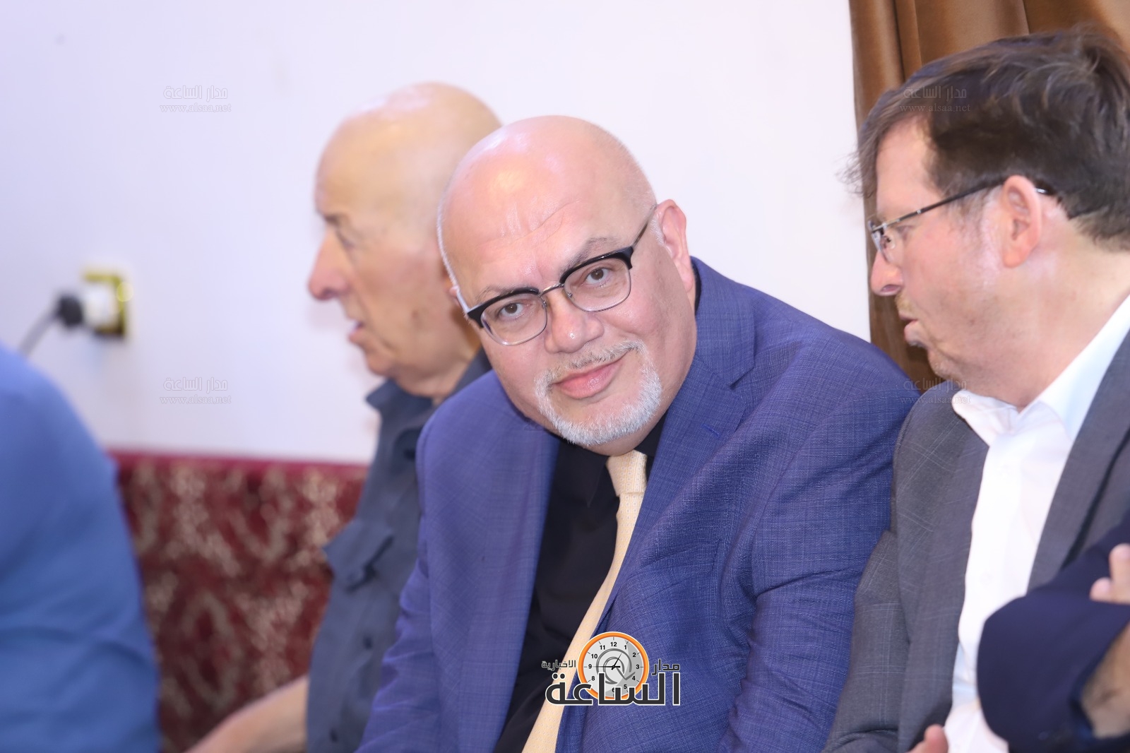 Madar Al-Saa Images 0.006107582366024489