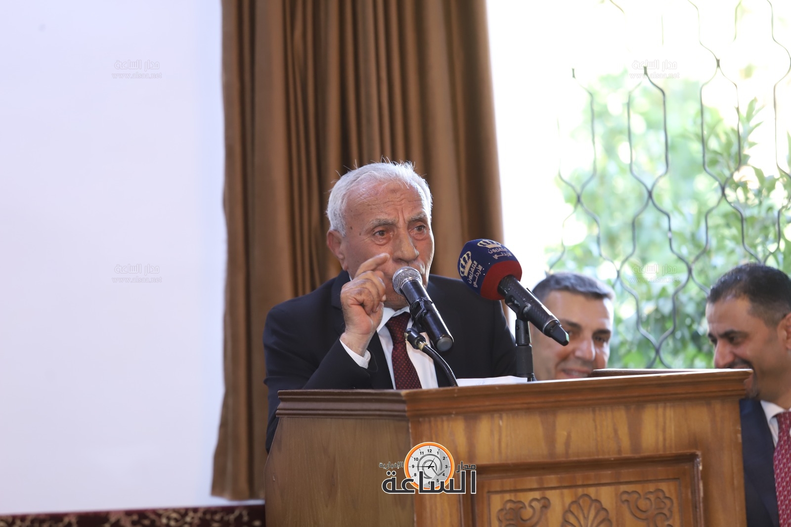 Madar Al-Saa Images 0.08677022785307387