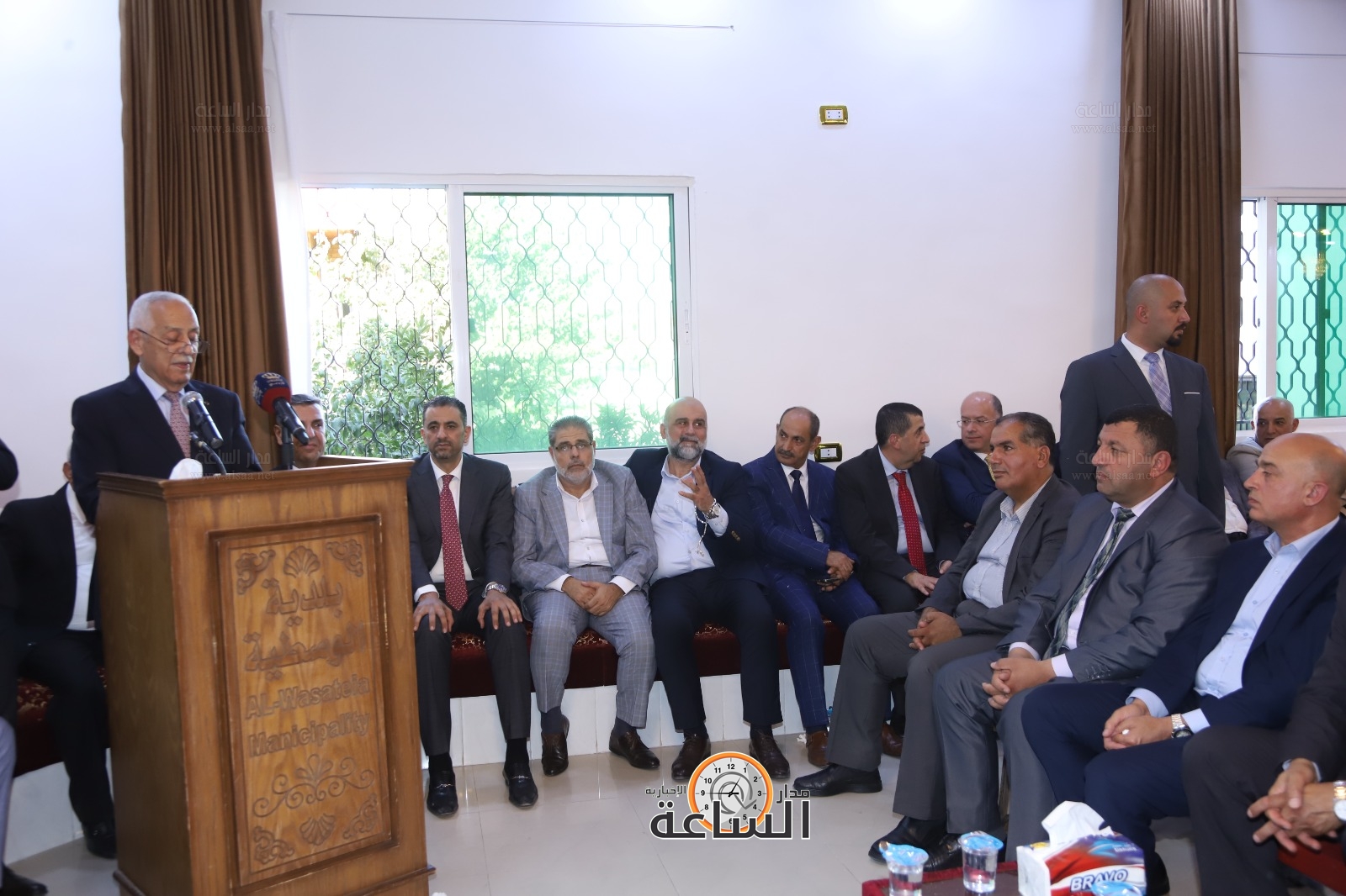 Madar Al-Saa Images 0.9047651326150287