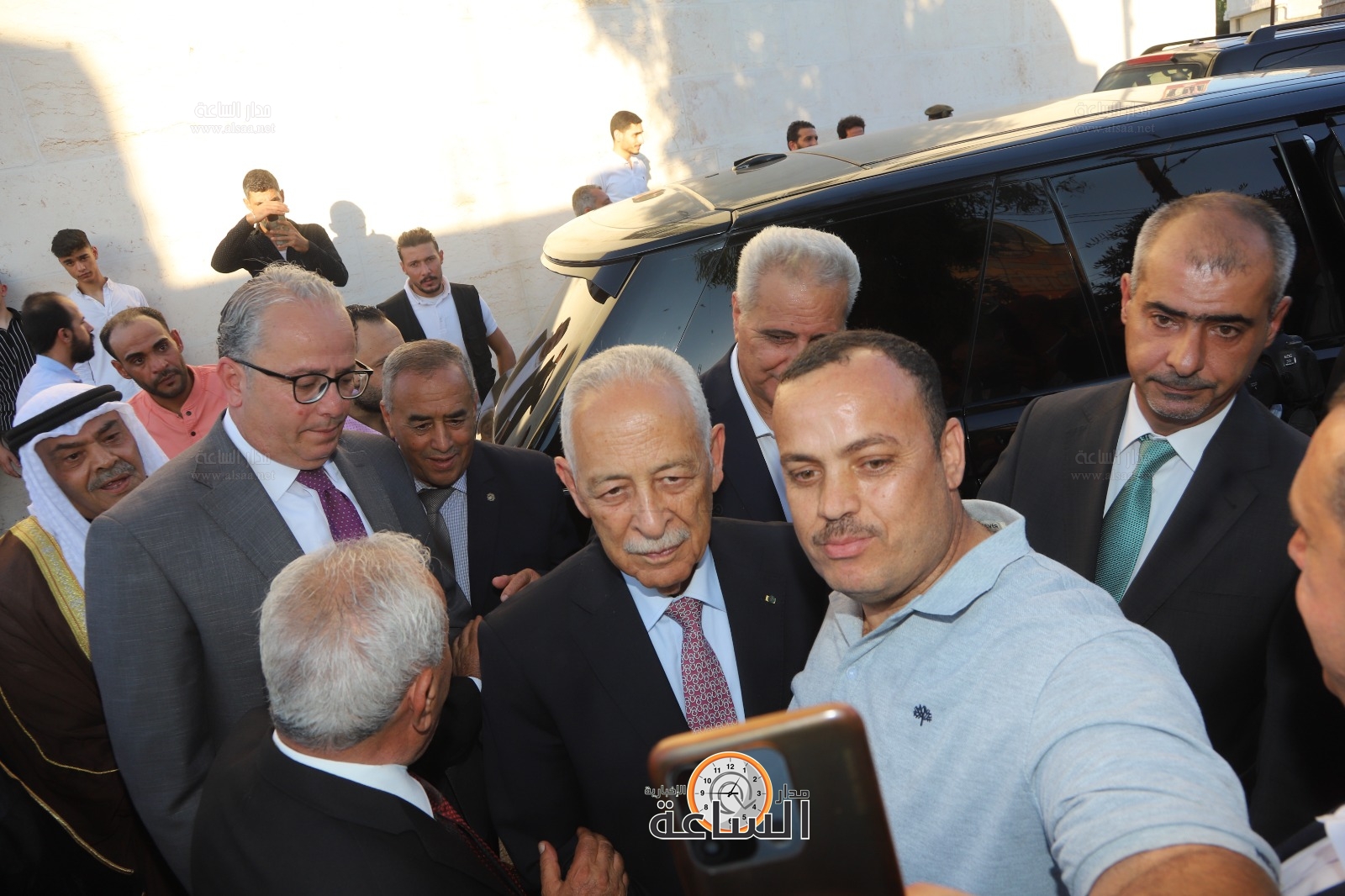 Madar Al-Saa Images 0.8606860867725774