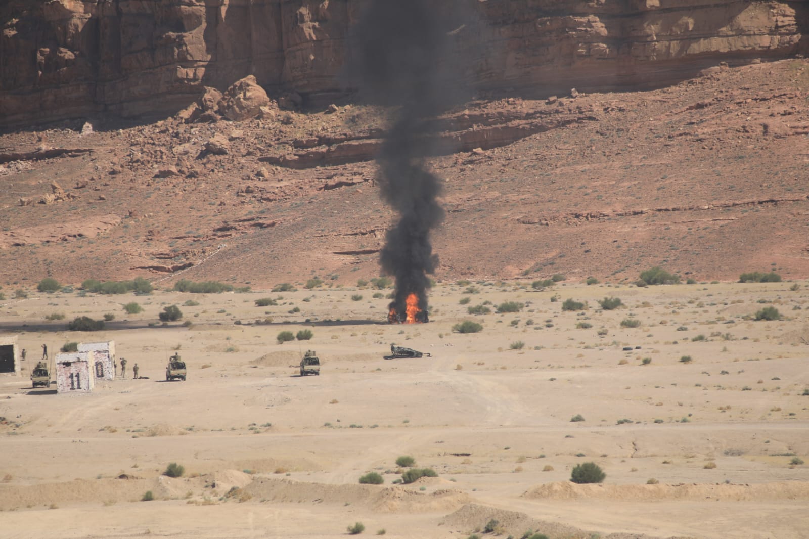 Madar Al-Saa Images 0.7965314446542493