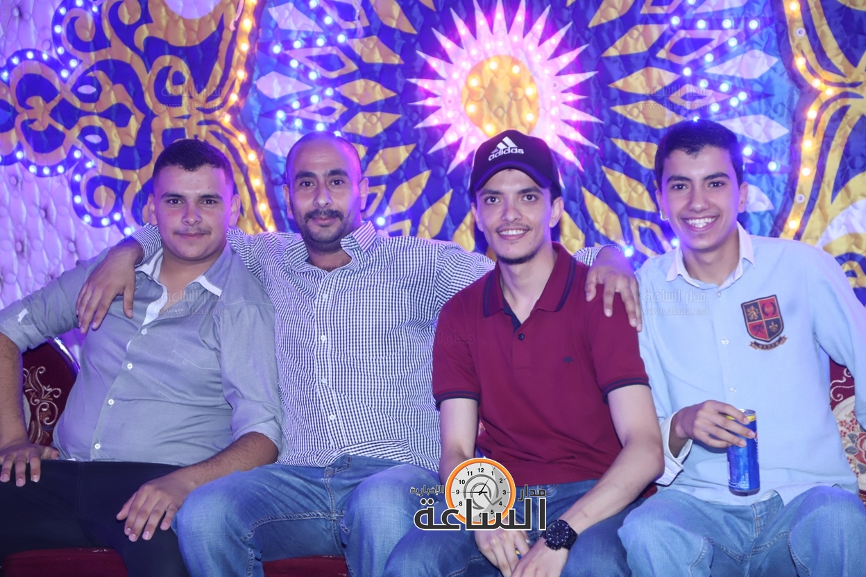 Madar Al-Saa Images 0.7755663933823242