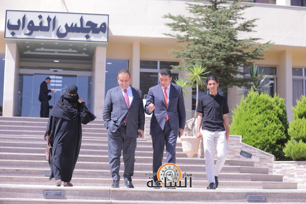 Madar Al-Saa Images 0.19504816669420855