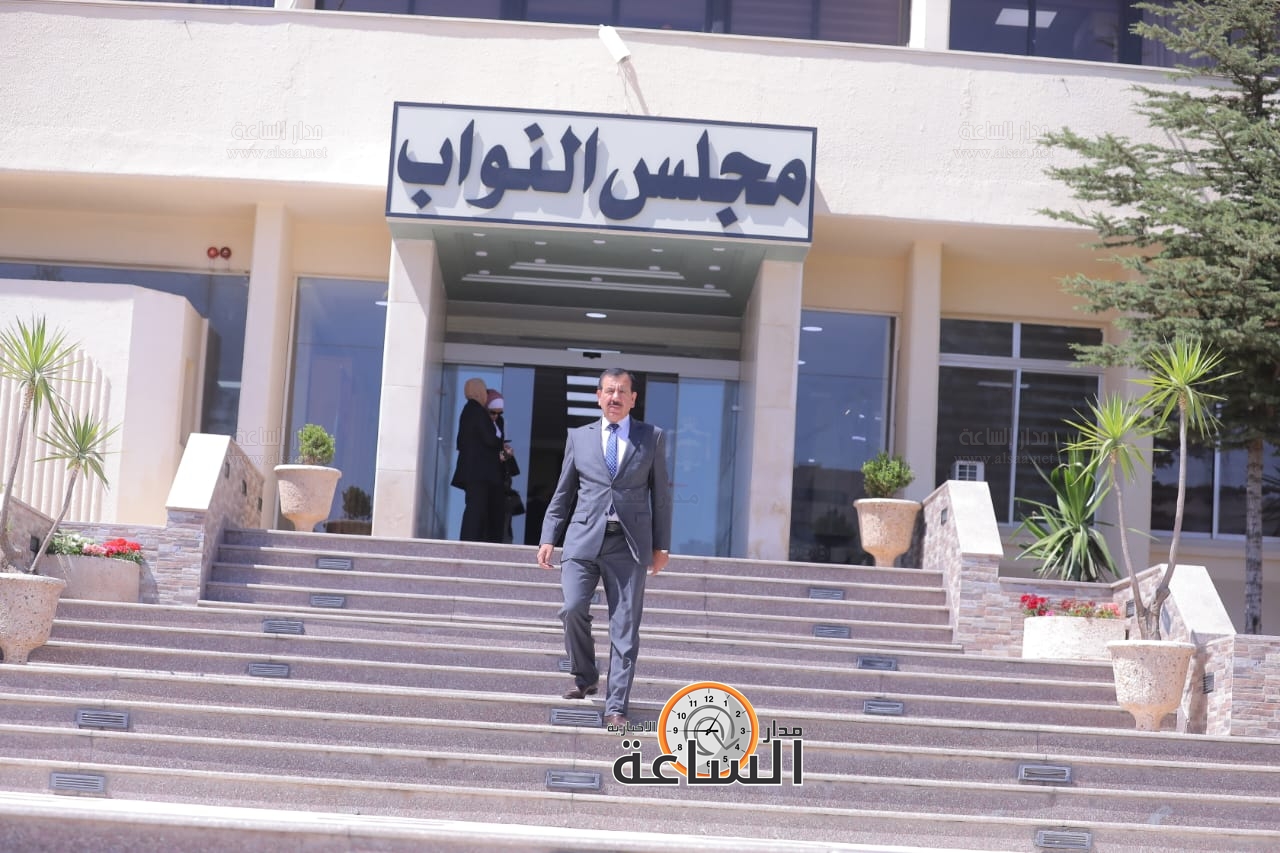 Madar Al-Saa Images 0.23395148077714212