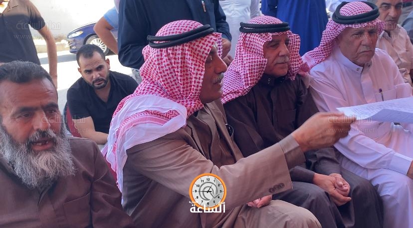 Madar Al-Saa Images 0.765643050794387