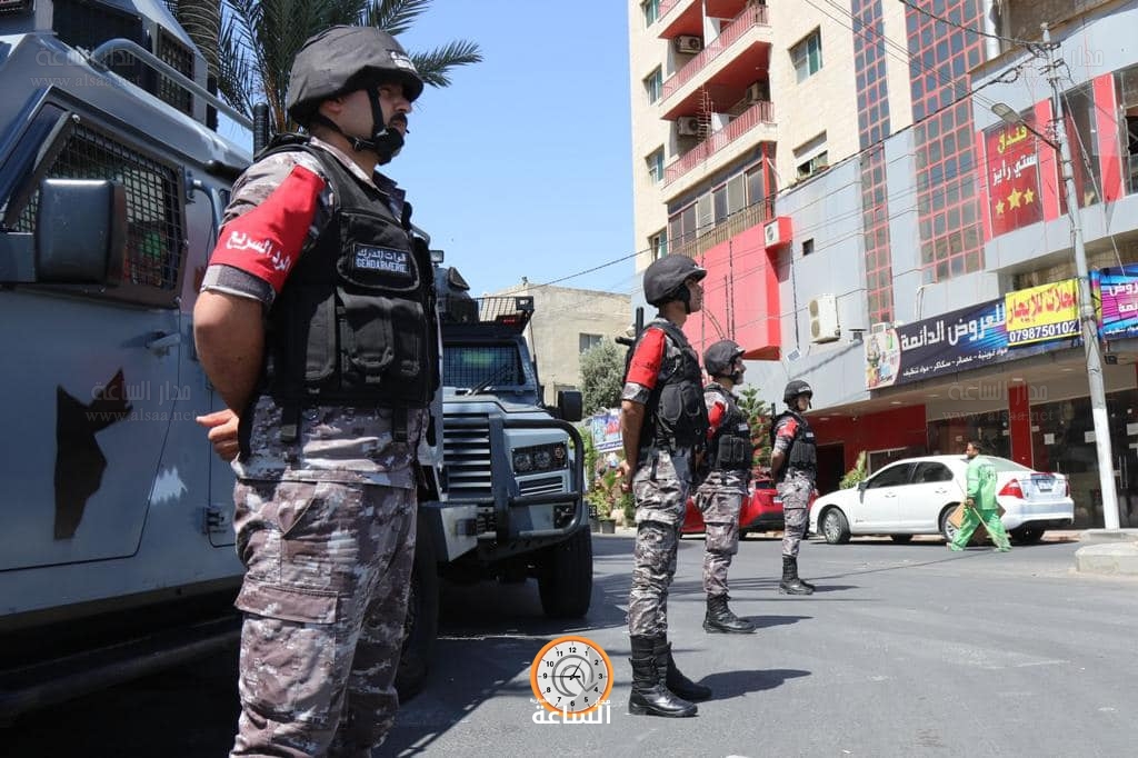 Madar Al-Saa Images 0.45393586630883465