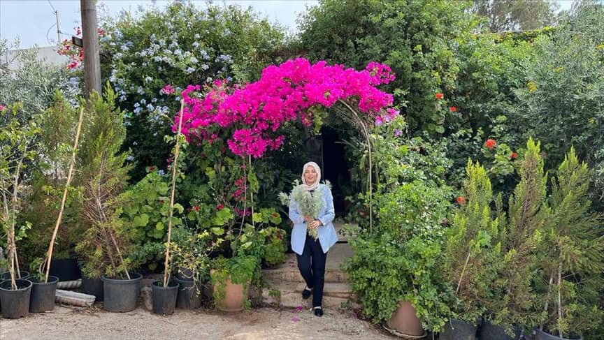 Madar Al-Saa Images 0.4936213373837537