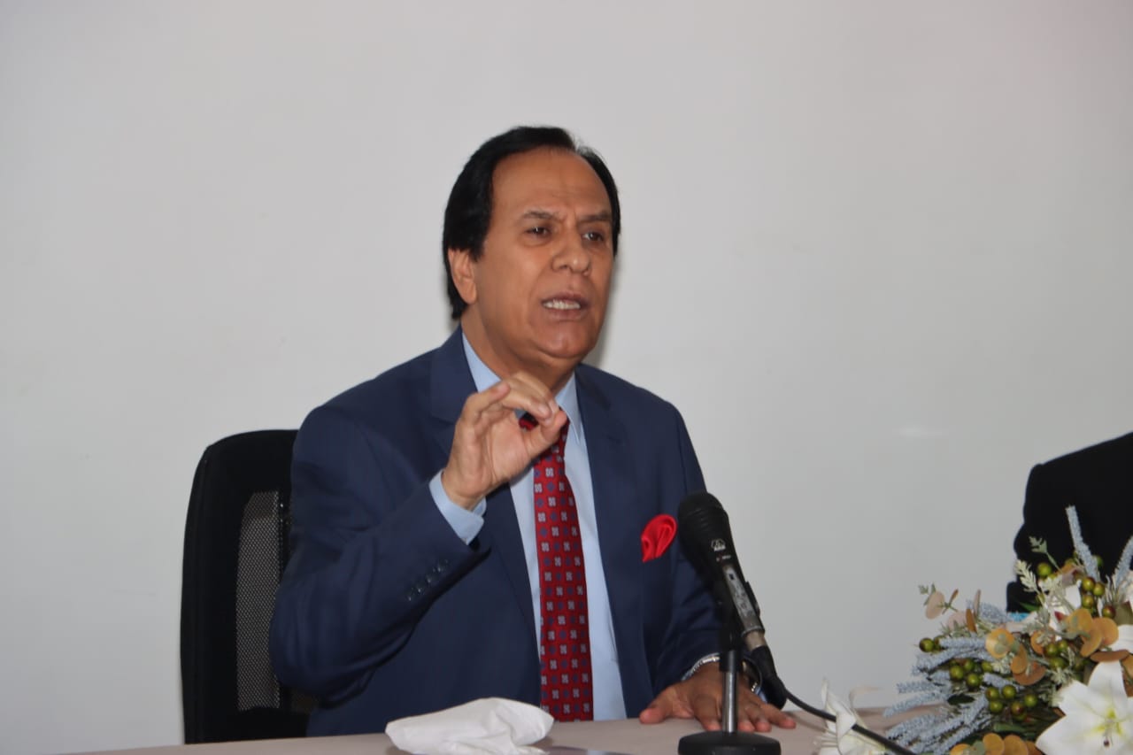 Madar Al-Saa Images 0.4054957331562612