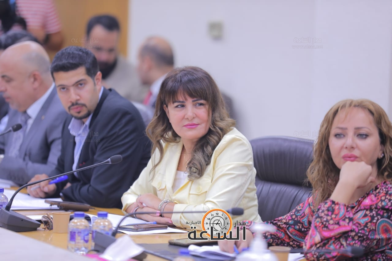 Madar Al-Saa Images 0.5860218834469271