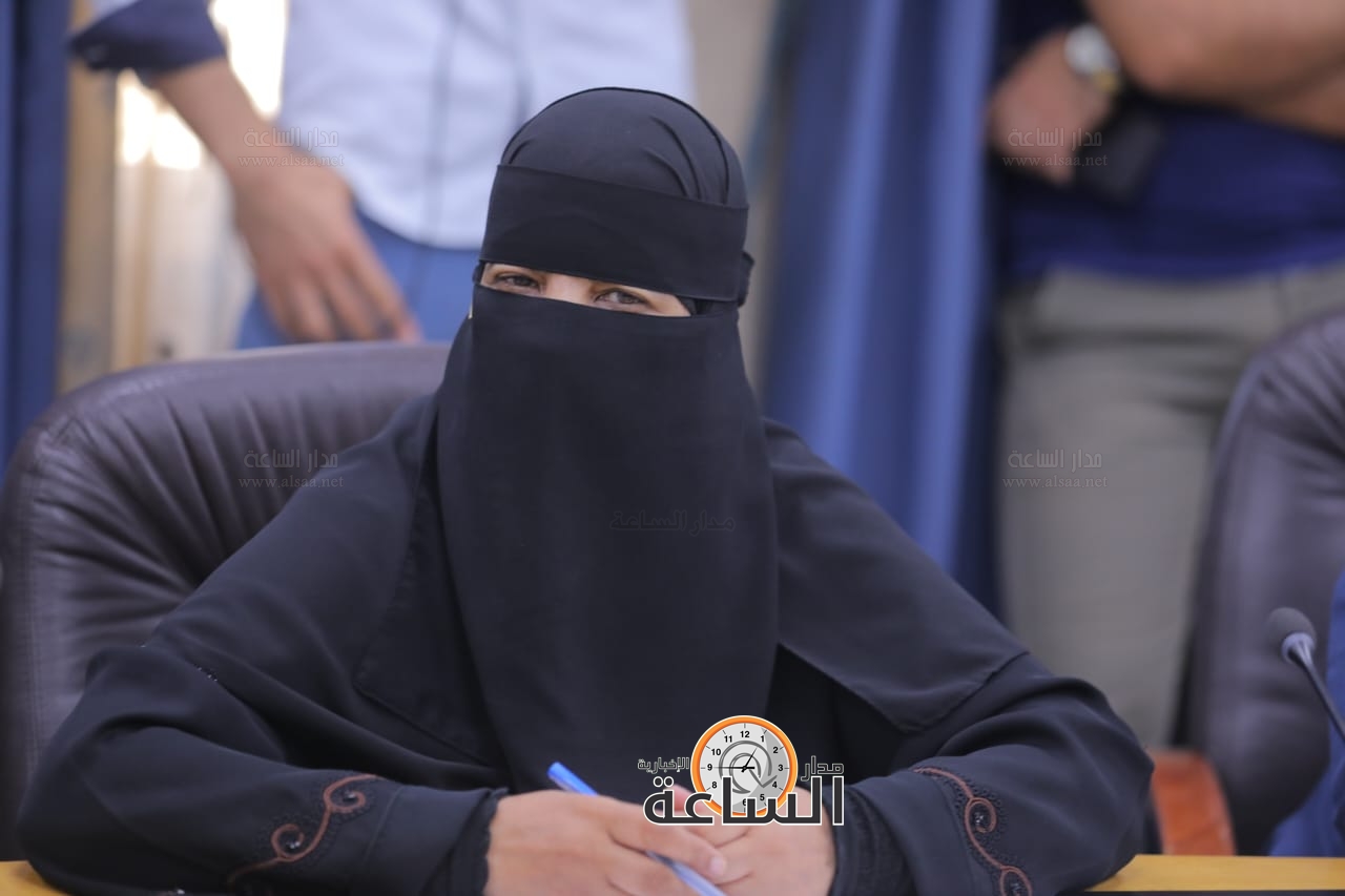 Madar Al-Saa Images 0.24421764959367942