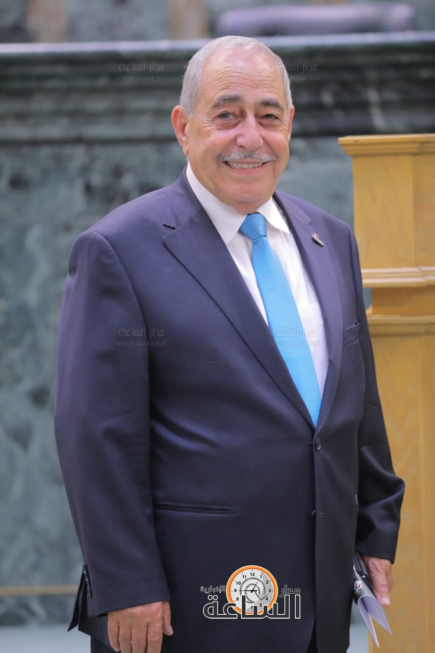 Madar Al-Saa Images 0.4876148397940596