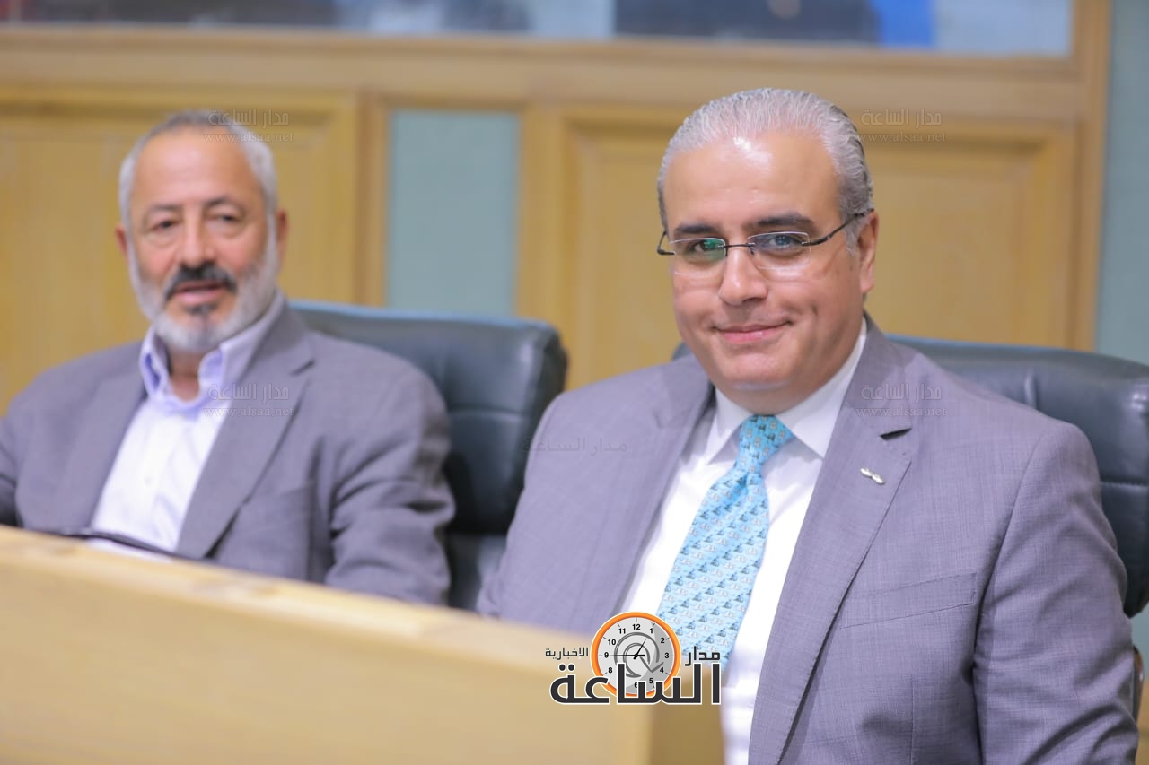 Madar Al-Saa Images 0.9685646843116311