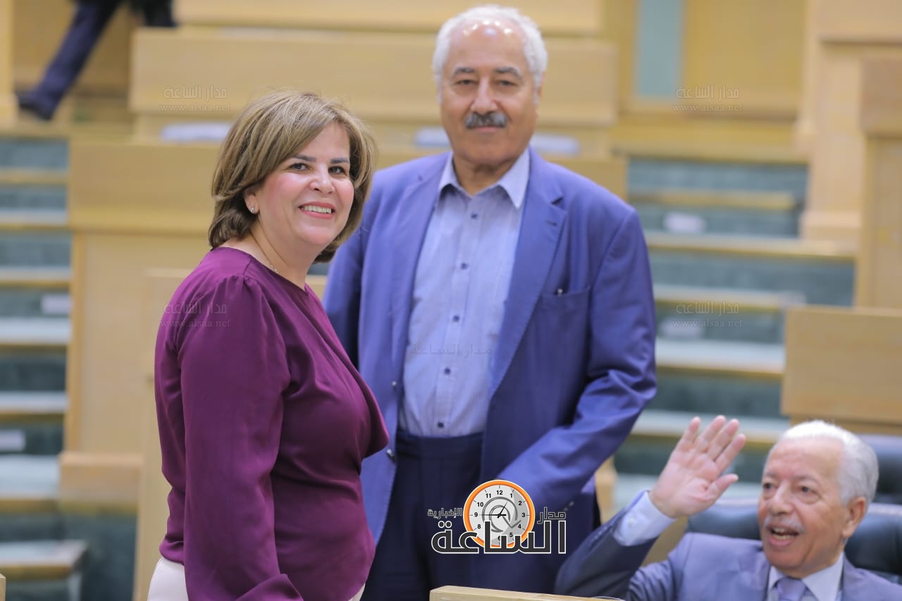 Madar Al-Saa Images 0.6884756593329002