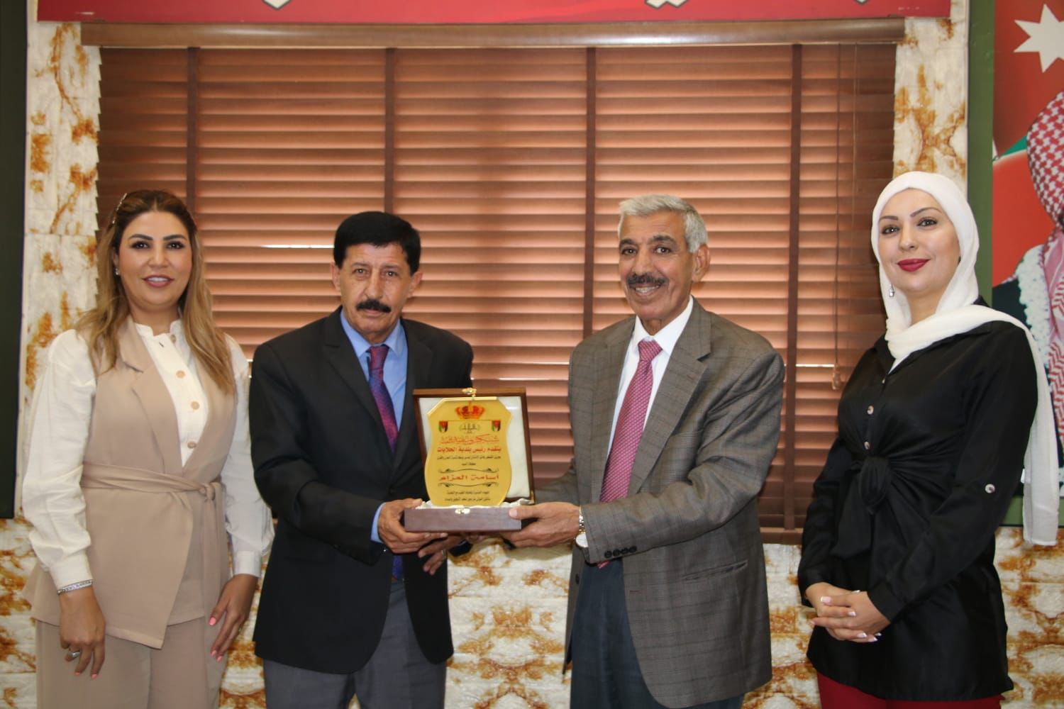 Madar Al-Saa Images 0.6581201893015531